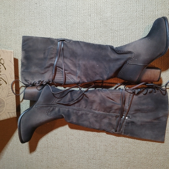 NIB Vintage 93 Brown "Suede" Lace Up Boots Size 8.5 - Picture 3 of 5